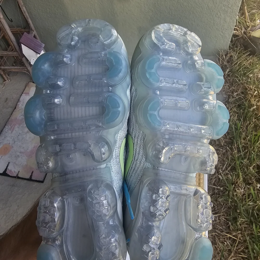 Size 7.5 Women's - Nike VaporMax 3 Rare - Pure Platinum Baltic Blue